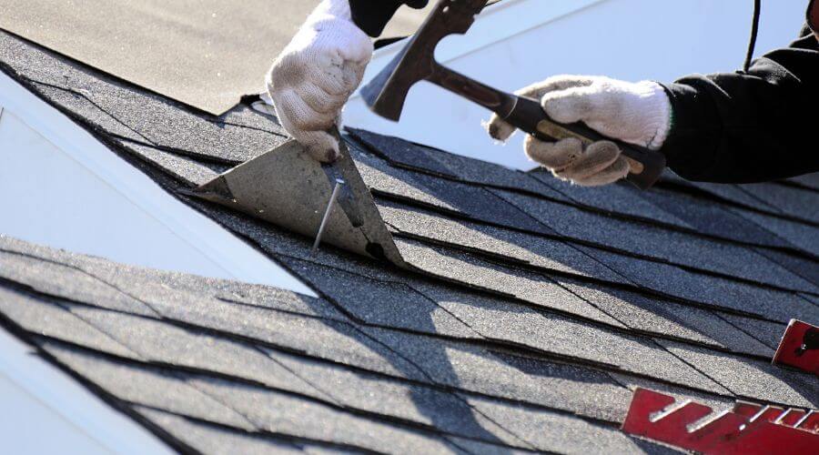 Professional metal roof installation in Armstrong, IL